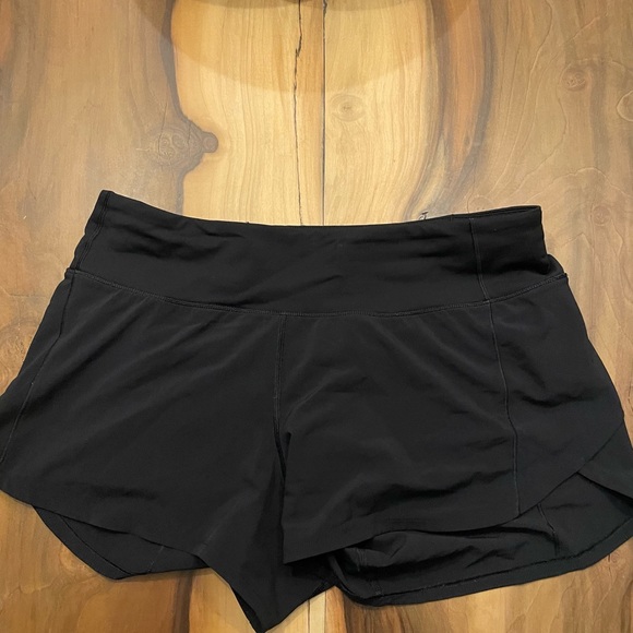 Lululemon speed up shorts - Picture 1 of 3